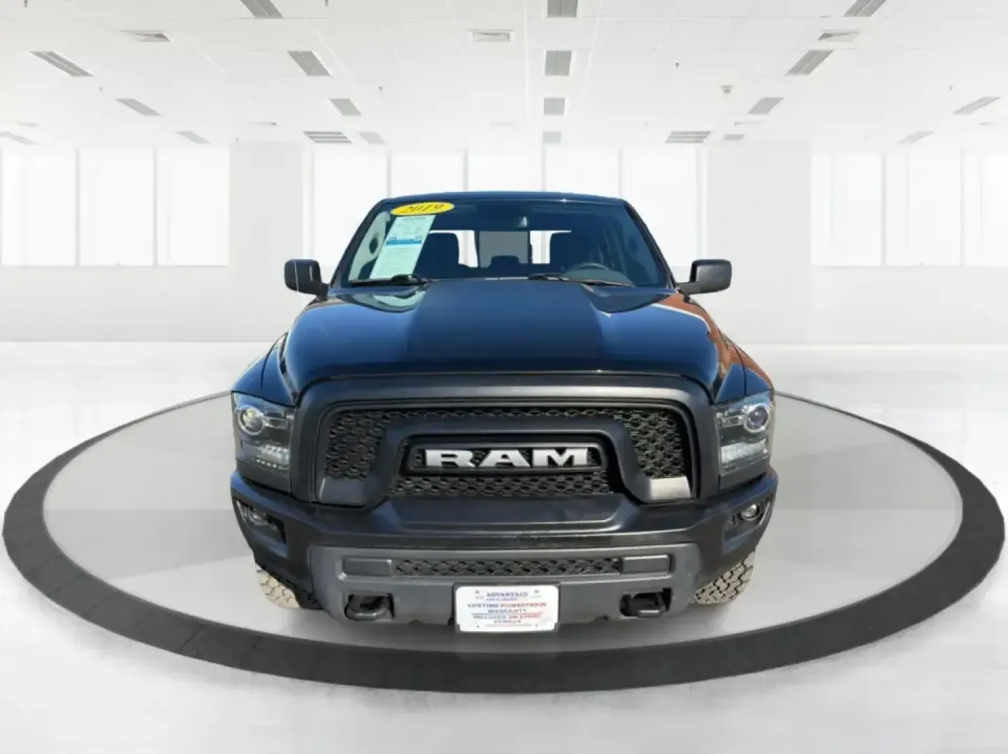 2019 Ram 1500 Warlock Quad Cab 4x4 6'4 Box (1C6RR7GT7KS) with an 5.7L V8 OHV 16V engine, 8A transmission, located at 1951 S Dayton Lakeview Rd., New Carlisle, OH, 45344, (937) 908-9800, 39.890999, -84.050255 - If your weekends revolve around hauling gear to Buck Creek State Park, towing a trailer to a jobsite, or packing up the family for a road trip out I70, this 2019 Ram 1500 Warlock Quad Cab 4x4 is the kind of truck that fits real life in New Carlisle. With its bold Brilliant Black Crystal Pearlcoat fi- Photo#7