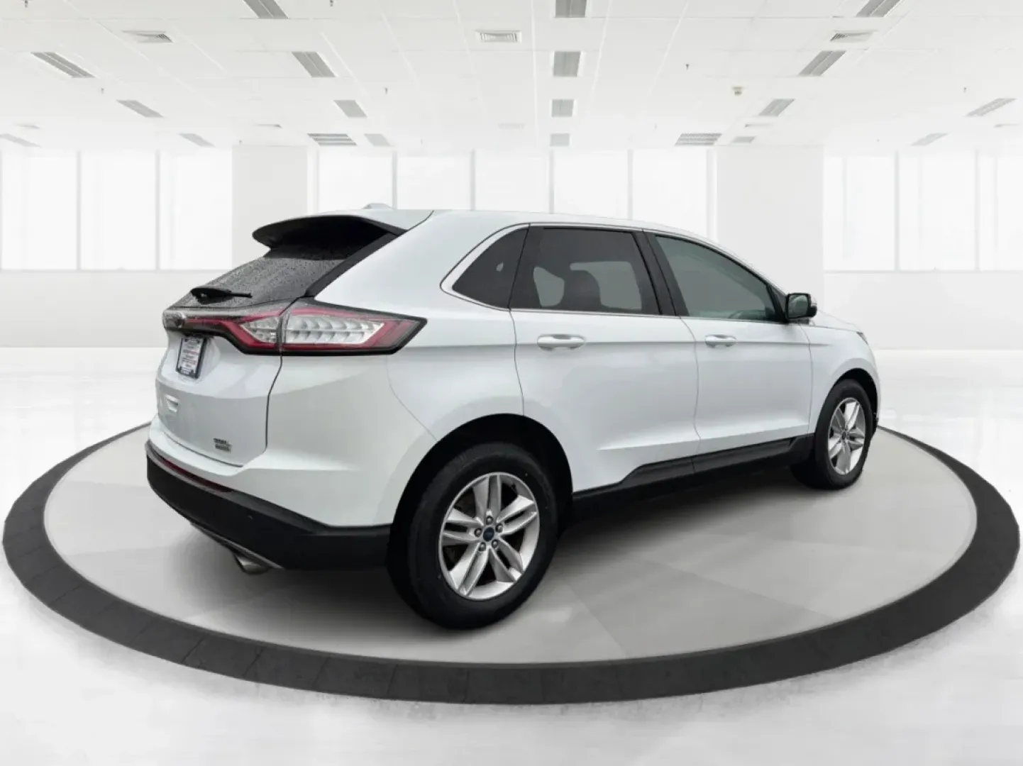 2016 Ford Edge SEL (2FMPK3J98GB) with an Other engine, located at 1099 N County Rd 25A , Troy, OH, 45373, (937) 908-9800, 40.057079, -84.212883 - ### Experience Comfort and Versatility in the 2016 Ford Edge SEL at Advantage Car and Credit - Troy<br /> <br /> Looking for the perfect blend of style, comfort, and functionality? The 2016 Ford Edge SEL, available at Advantage Car and Credit in Troy, OH, is tailored for those who lead an active lif - Photo#2