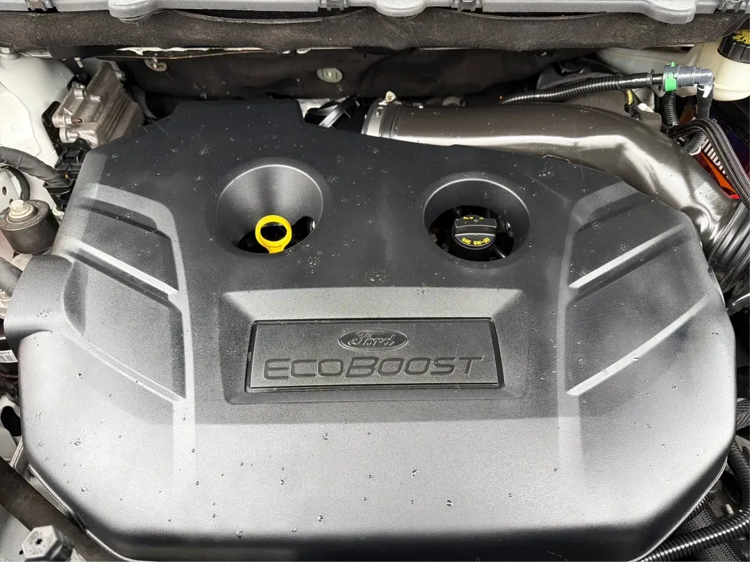 2016 Ford Edge SEL (2FMPK3J98GB) with an 2.0L L4 DOHC 16V engine, 6A transmission, located at 8750 N County Rd 25A, Piqua, OH, 45356, (937) 908-9800, 40.164391, -84.232513 - ### Experience Comfort and Versatility in the 2016 Ford Edge SEL at Advantage Car and Credit - Troy<br /> <br /> Looking for the perfect blend of style, comfort, and functionality? The 2016 Ford Edge SEL, available at Advantage Car and Credit in Troy, OH, is tailored for those who lead an active lif - Photo#11