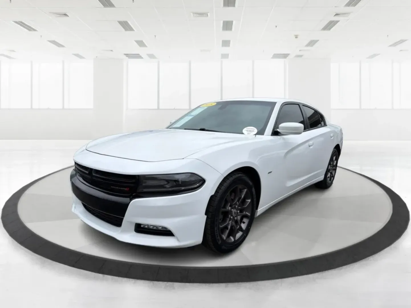 2018 Dodge Charger GT AWD (2C3CDXJG8JH) with an Pentastar 3.6L V-6 DOHC engine, located at 1184 Kauffman Ave, Fairborn, OH, 45324, (937) 908-9800, 39.807072, -84.030914 - Rev up your lifestyle with this stunning 2018 Dodge Charger GT AWD, perfect for those looking to combine exhilarating performance with everyday practicality. At Advantage Car and Credit in Fairborn, OH, we understand that reliable transportation can transform your daily routine, whether you're commu - Photo#8