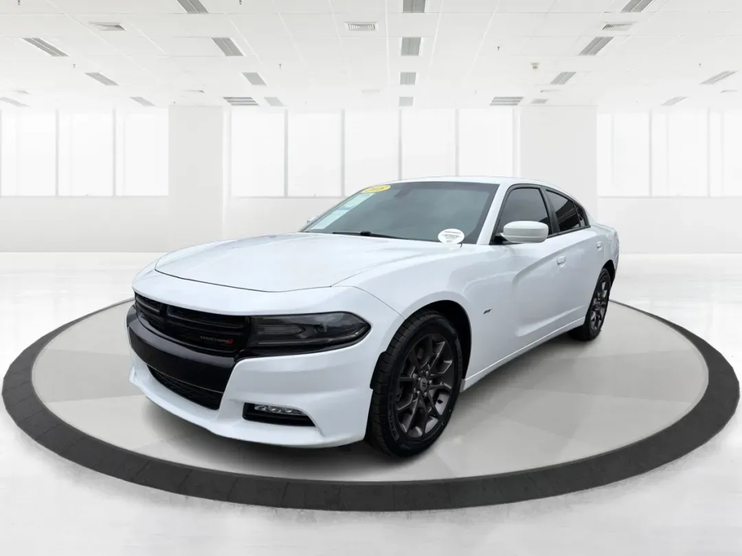 2018 Dodge Charger GT AWD (2C3CDXJG8JH) with an Pentastar 3.6L V-6 DOHC engine, located at 1184 Kauffman Ave, Fairborn, OH, 45324, (937) 908-9800, 39.807072, -84.030914 - Rev up your lifestyle with this stunning 2018 Dodge Charger GT AWD, perfect for those looking to combine exhilarating performance with everyday practicality. At Advantage Car and Credit in Fairborn, OH, we understand that reliable transportation can transform your daily routine, whether you're commu - Photo#8