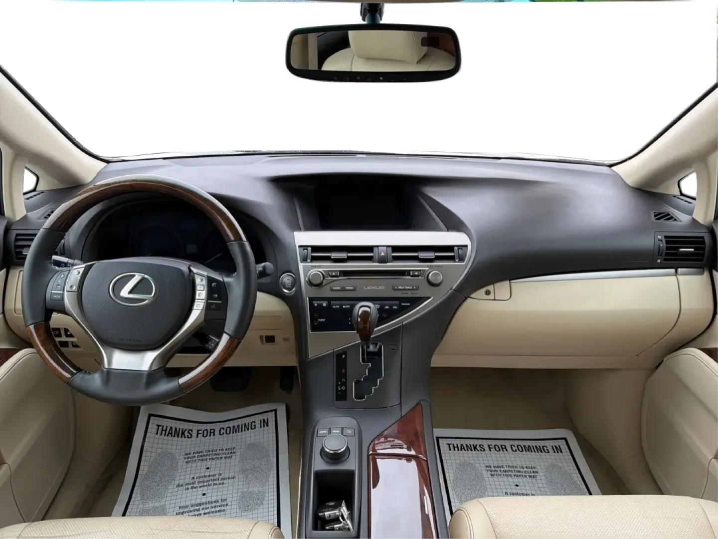 2015 Lexus RX 350 F Sport | Crafted Line (2T2BK1BA3FC) with an 3.5L V-6 DOHC engine, located at 880 E. National Road, Vandalia, OH, 45377, (937) 908-9800, 39.891918, -84.183594 - **Elevate Your Drive with the 2015 Lexus RX 350 Perfect for Family Adventures and Daily Commutes!**<br /> <br /> Are you ready to enhance your lifestyle with a vehicle that combines luxury, performance, and reliability? Look no further than the stunning 2015 Lexus RX 350 at Advantage Car and Credit - Photo#20