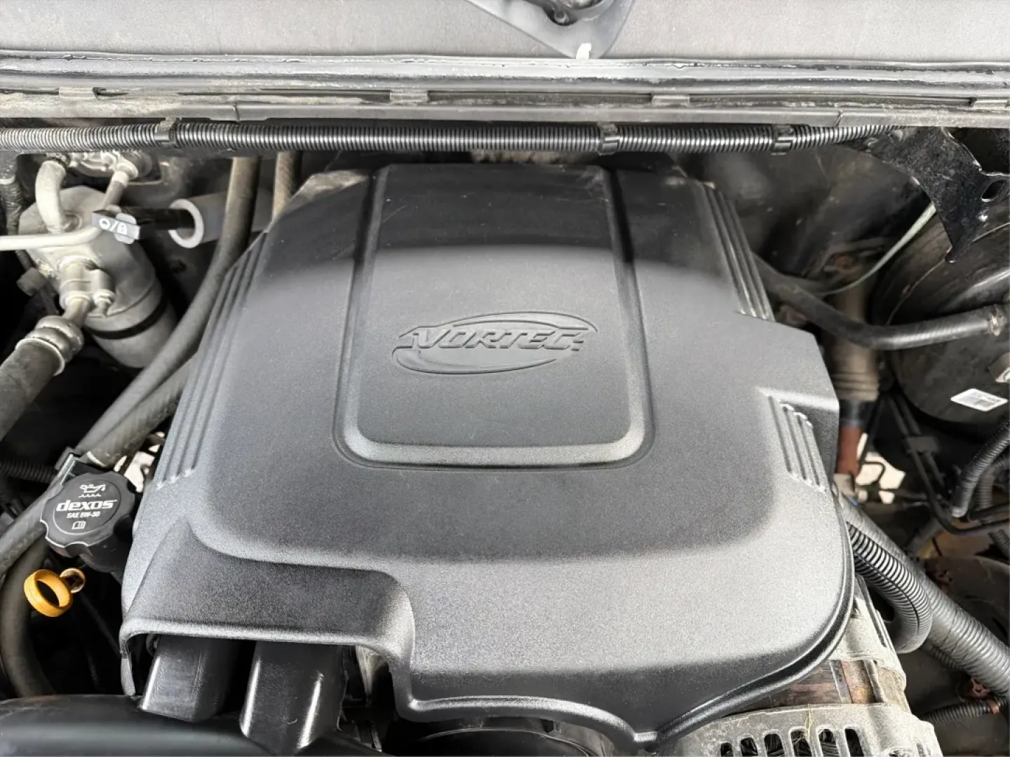 2013 Chevrolet Avalanche LT (3GNTKFE78DG) with an Vortec 5.3L V-8 variable valve control engine, located at 401 Woodman Dr, Riverside, OH, 45431, (937) 908-9800, 39.760899, -84.123421 - Experience Adventure and Utility Like Never Before with the 2013 Chevrolet Avalanche LT from Advantage Car and Credit - Riverside!<br /> <br /> Whether you're gearing up for weekend adventures or simply need a reliable ride for your daily commute, this 2013 Chevrolet Avalanche LT checks all the boxe - Photo#11