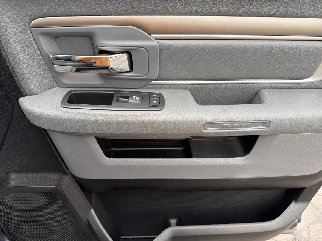 2016 Ram 1500 Big Horn (1C6RR7TTXGS) with an Other engine, located at 8750 N County Rd 25A, Piqua, OH, 45356, (937) 908-9800, 40.164391, -84.232513 - 2016 Ram 1500 Big Horn - Photo#19