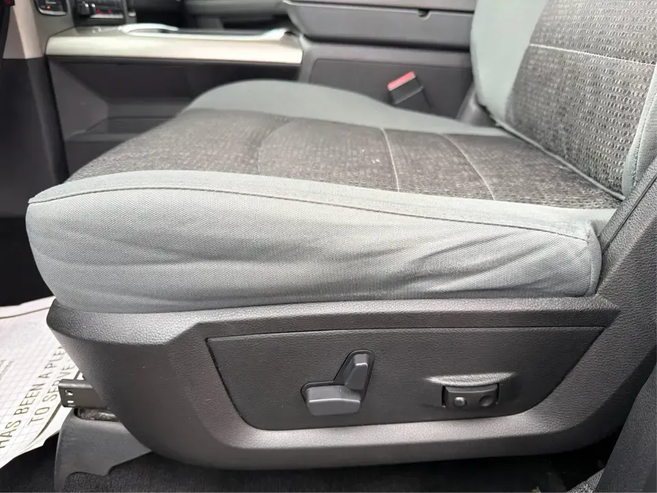 2016 Ram 1500 Big Horn (1C6RR7TTXGS) with an 5.7L V8 OHV 16V engine, 6A transmission, located at 1184 Kauffman Ave, Fairborn, OH, 45324, (937) 908-9800, 39.807072, -84.030914 - **Elevate Your Adventures with the 2016 Ram 1500 Big Horn - Perfect for Any Lifestyle!**<br /> <br /> Are you ready to transform your daily commute or weekend outings? The 2016 Ram 1500 Big Horn is not just a truck; it's a lifestyle enhancer that brings both comfort and capability together seamlessl - Photo#17