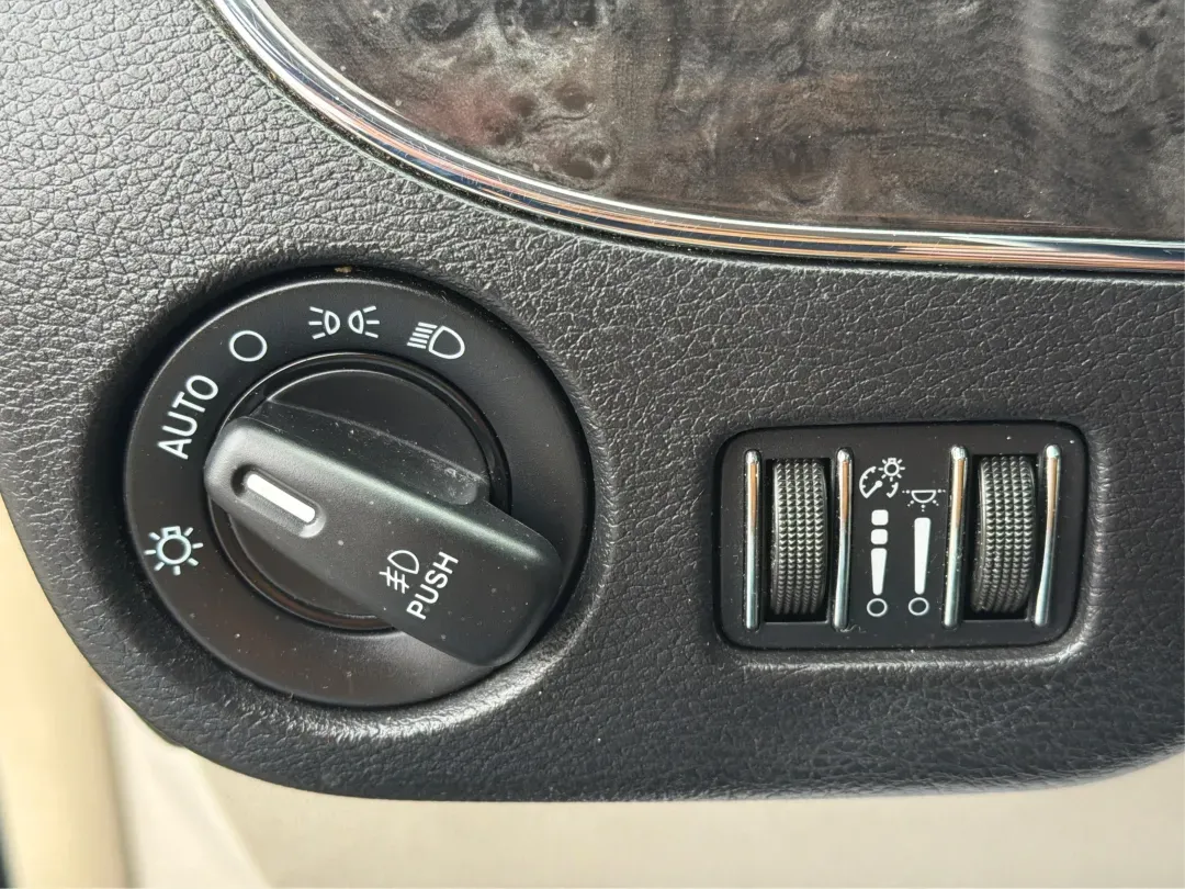 2015 Chrysler Town and Country Touring (2C4RC1BGXFR) with an 3.6L V-6 DOHC engine, 6-Speed Automatic transmission, located at 8750 N County Rd 25A, Piqua, OH, 45356, (937) 908-9800, 40.164391, -84.232513 - Are you a growing family searching for the perfect vehicle that effortlessly balances comfort, space, and style? Look no further! Advantage Car and Credit in Riverside, OH, is thrilled to present this stunning **2015 Chrysler Town and Country Touring**, designed for family adventures and daily com - Photo#17