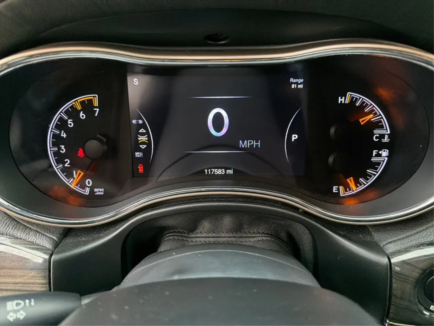 2015 Jeep Grand Cherokee Overland (1C4RJFCT6FC) with an Other engine, located at 1099 N County Rd 25A , Troy, OH, 45373, (937) 908-9800, 40.057079, -84.212883 - **Adventure Awaits: 2015 Jeep Grand Cherokee Overland - Your Perfect Family SUV!**<br /> <br /> If you're looking for a vehicle that perfectly balances comfort, style, and rugged capability, look no further than this stunning 2015 Jeep Grand Cherokee Overland. This SUV is not just a mode of transpor - Photo#15