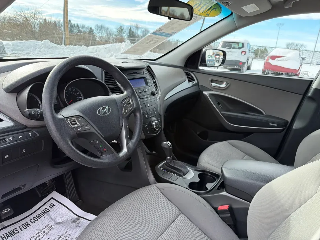 2016 Hyundai Santa Fe 2.4L (5XYZTDLB1GG) with an Theta II 2.4L I-4 gasoline direct injection engine, located at 1099 N County Rd 25A , Troy, OH, 45373, (937) 908-9800, 40.057079, -84.212883 - ### Embrace Your Adventurous Lifestyle with the 2016 Hyundai Santa Fe at Advantage Car and Credit - Troy!<br /> <br /> Are you ready to elevate your weekend escapes or daily commutes? Look no further than this stunning 2016 Hyundai Santa Fe, a versatile SUV designed for those who crave adventure and - Photo#9