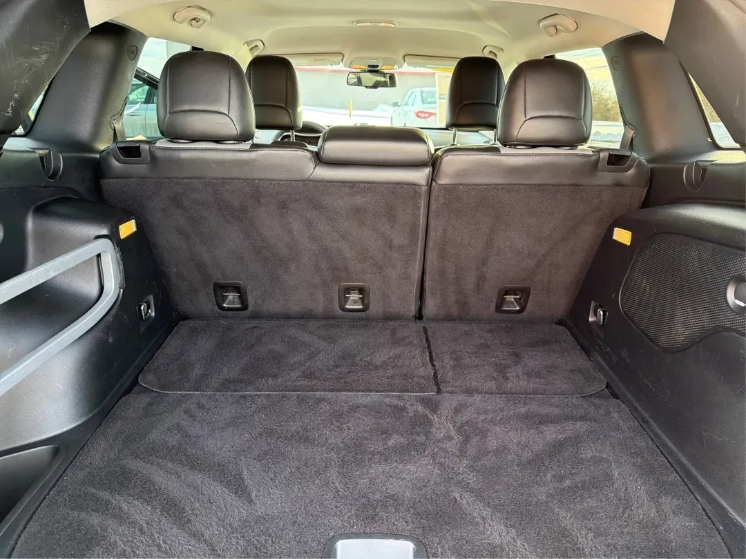 2014 Jeep Cherokee Limited (1C4PJMDS7EW) with an Other engine, located at 8750 N County Rd 25A, Piqua, OH, 45356, (937) 908-9800, 40.164391, -84.232513 - **Adventure Awaits in the 2014 Jeep Cherokee Limited Perfect for Families or Weekend Getaways!**<br /> <br /> Are you looking for a vehicle that's as versatile as your lifestyle? The 2014 Jeep Cherokee Limited, available at Advantage Car and Credit - Piqua, is your ticket to freedom on the open roa - Photo#12