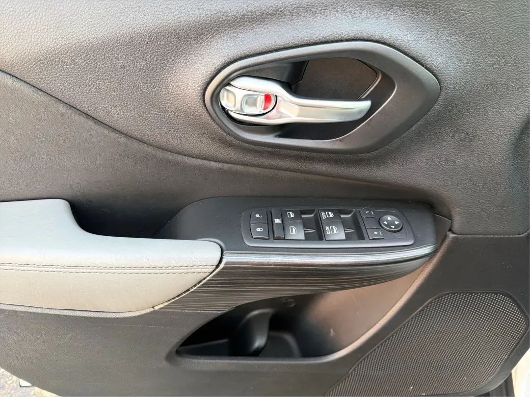 2014 Jeep Cherokee Limited (1C4PJMDS7EW) with an Other engine, located at 8750 N County Rd 25A, Piqua, OH, 45356, (937) 908-9800, 40.164391, -84.232513 - **Adventure Awaits in the 2014 Jeep Cherokee Limited Perfect for Families or Weekend Getaways!**<br /> <br /> Are you looking for a vehicle that's as versatile as your lifestyle? The 2014 Jeep Cherokee Limited, available at Advantage Car and Credit - Piqua, is your ticket to freedom on the open roa - Photo#19