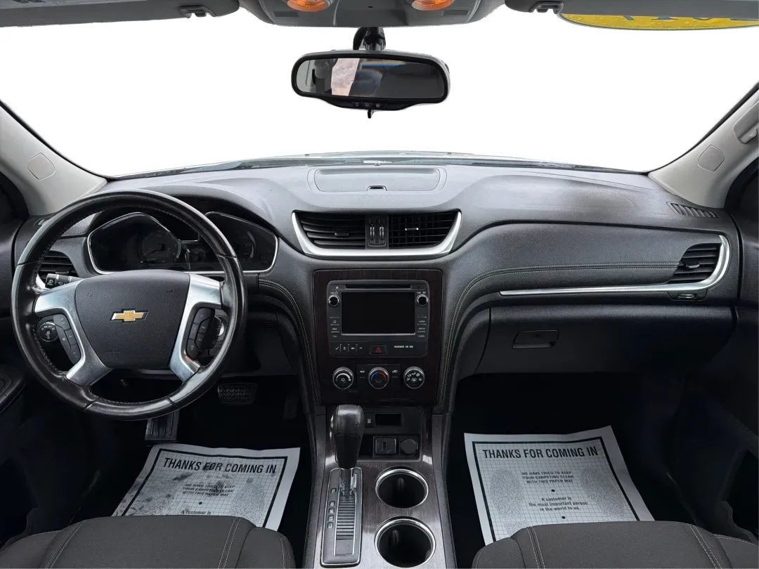 2017 Chevrolet Traverse 1LT (1GNKVGKD1HJ) with an 3.6L V-6 gasoline direct injection engine, located at 880 E. National Road, Vandalia, OH, 45377, (937) 908-9800, 39.891918, -84.183594 - **Adventure Awaits with the 2017 Chevrolet Traverse at Advantage Car and Credit!**<br /> <br /> Are you ready to elevate your family road trips or weekend adventures? Look no further than our stunning 2017 Chevrolet Traverse, available now at Advantage Car and Credit in Vandalia, OH. This spacious S - Photo#21