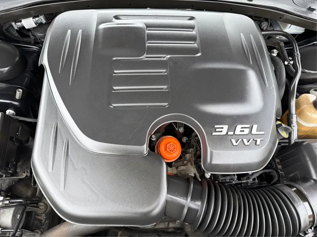 2018 Dodge Charger SXT RWD (2C3CDXBGXJH) with an Pentastar 3.6L V-6 DOHC engine, located at 880 E. National Road, Vandalia, OH, 45377, (937) 908-9800, 39.891918, -84.183594 - **Unleash Your Drive with the 2018 Dodge Charger SXT Perfect for Every Adventure!**<br /> <br /> Are you ready to turn heads and enjoy every mile? The 2018 Dodge Charger SXT is the perfect companion for those who refuse to compromise on style and performance. Whether you're commuting through Vandal - Photo#11