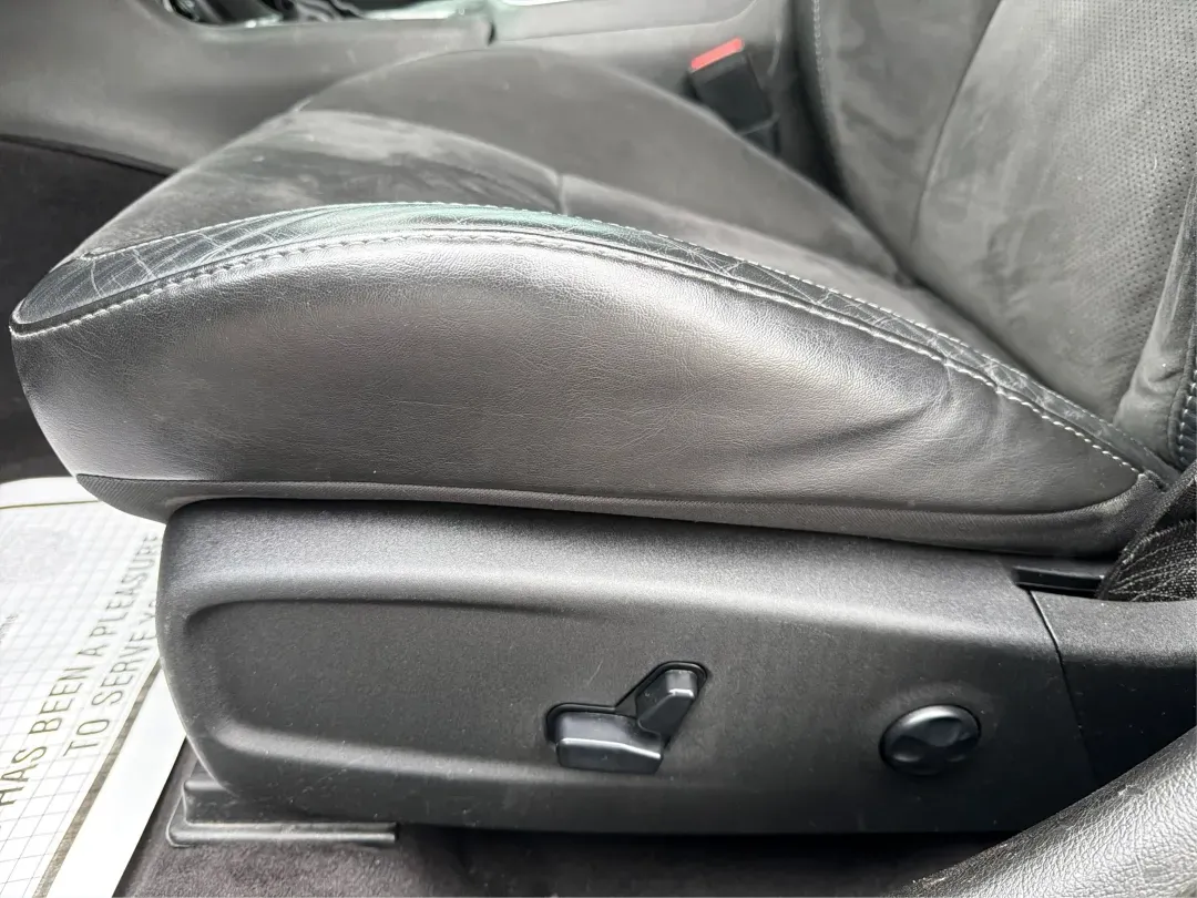 2018 Dodge Charger SXT RWD (2C3CDXBGXJH) with an Pentastar 3.6L V-6 DOHC engine, located at 880 E. National Road, Vandalia, OH, 45377, (937) 908-9800, 39.891918, -84.183594 - **Unleash Your Drive with the 2018 Dodge Charger SXT Perfect for Every Adventure!**<br /> <br /> Are you ready to turn heads and enjoy every mile? The 2018 Dodge Charger SXT is the perfect companion for those who refuse to compromise on style and performance. Whether you're commuting through Vandal - Photo#18