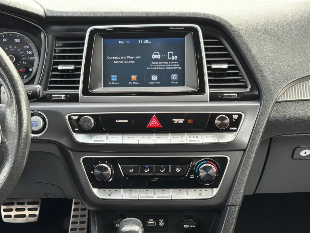 2018 Hyundai Sonata Sport (5NPE34AF6JH) with an 2.4L I-4 gasoline direct injection engine, located at 880 E. National Road, Vandalia, OH, 45377, (937) 908-9800, 39.891918, -84.183594 - **Discover the 2018 Hyundai Sonata Sport: Elevate Your Daily Commute in Style!**<br /> <br /> Are you seeking a vehicle that perfectly balances style, comfort, and reliability for your daily commute or family outings? Look no further than this stunning 2018 Hyundai Sonata Sport, available now at Adv - Photo#12