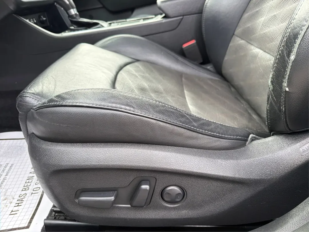 2018 Hyundai Sonata Sport (5NPE34AF6JH) with an 2.4L I-4 gasoline direct injection engine, located at 880 E. National Road, Vandalia, OH, 45377, (937) 908-9800, 39.891918, -84.183594 - **Discover the 2018 Hyundai Sonata Sport: Elevate Your Daily Commute in Style!**<br /> <br /> Are you seeking a vehicle that perfectly balances style, comfort, and reliability for your daily commute or family outings? Look no further than this stunning 2018 Hyundai Sonata Sport, available now at Adv - Photo#16