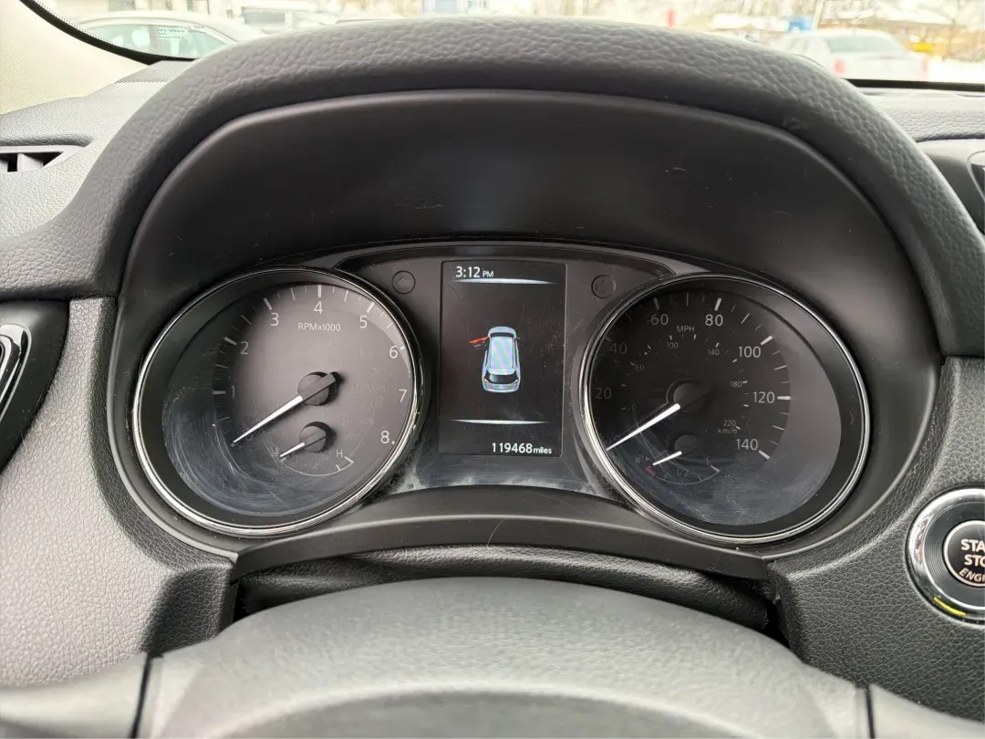 2017 Nissan Rogue SV (5N1AT2MV8HC) with an 2.5L I-4 DOHC engine, located at 1099 N County Rd 25A , Troy, OH, 45373, (937) 908-9800, 40.057079, -84.212883 - **Adventure Awaits with the 2017 Nissan Rogue SV Perfect for Growing Families!**<br /> <br /> Are you in search of a reliable SUV that fits your active lifestyle? Look no further than this 2017 Nissan Rogue SV, available now at Advantage Car and Credit - Troy! This spacious sport utility vehicle is - Photo#14