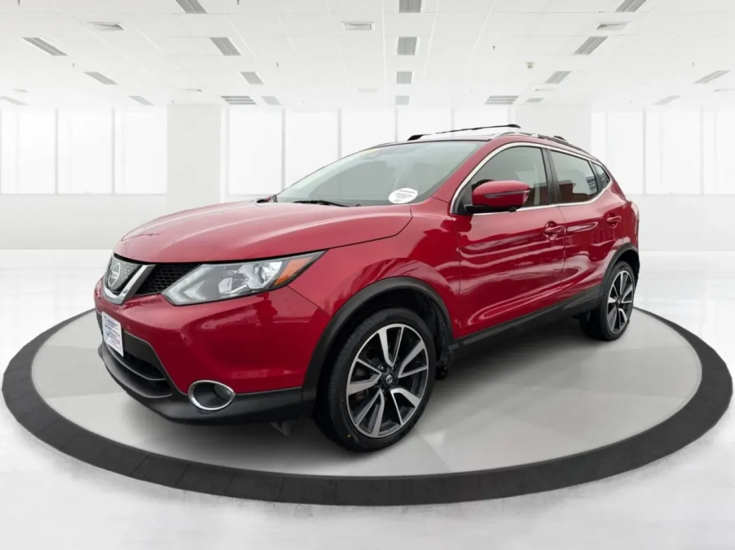 2018 Nissan Rogue SL (JN1BJ1CRXJW) with an 2L I-4 gasoline direct injection engine, located at 8750 N County Rd 25A, Piqua, OH, 45356, (937) 908-9800, 40.164391, -84.232513 - **Adventure Awaits with the 2018 Nissan Rogue SL at Advantage Car and Credit - Fairborn!**<br /> <br /> Are you ready to elevate your driving experience and create unforgettable memories on the road? The 2018 Nissan Rogue SL is the ideal companion for growing families, weekend adventurers, or anyone - Photo#8