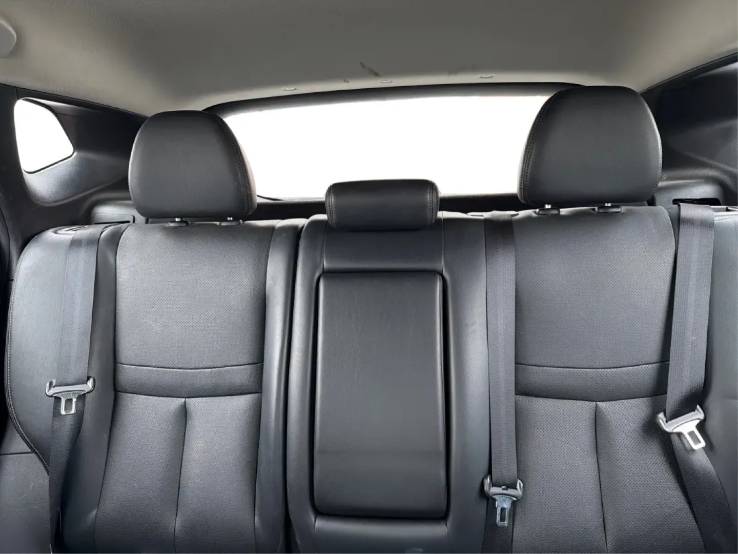 2018 Nissan Rogue SL (JN1BJ1CRXJW) with an 2L I-4 gasoline direct injection engine, located at 8750 N County Rd 25A, Piqua, OH, 45356, (937) 908-9800, 40.164391, -84.232513 - **Adventure Awaits with the 2018 Nissan Rogue SL at Advantage Car and Credit - Fairborn!**<br /> <br /> Are you ready to elevate your driving experience and create unforgettable memories on the road? The 2018 Nissan Rogue SL is the ideal companion for growing families, weekend adventurers, or anyone - Photo#14