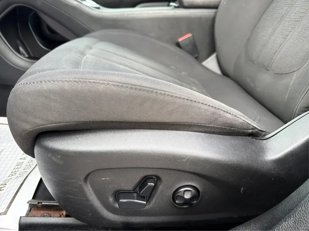 2015 Chrysler 200 Limited (1C3CCCAB3FN) with an 2.4L L4 DOHC 16V engine, 9-Speed Automatic transmission, located at 1951 S Dayton Lakeview Rd., New Carlisle, OH, 45344, (937) 908-9800, 39.890999, -84.050255 - **Elevate Your Everyday Commute with the 2015 Chrysler 200 Limited**<br /> <br /> Are you searching for a stylish and reliable sedan that can effortlessly handle your daily commutes and weekend adventures? Look no further than this stunning 2015 Chrysler 200 Limited, available now at Advantage Car a - Photo#18