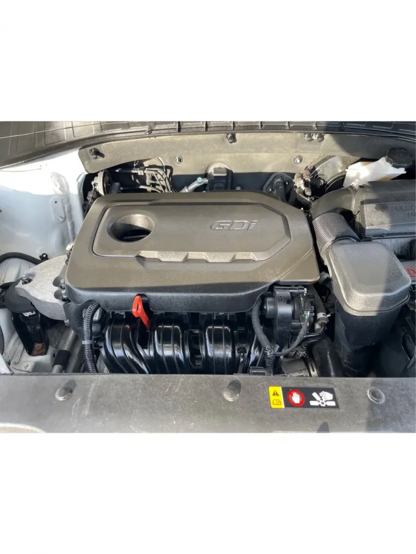 2017 Kia Sorento 2.4L LX (5XYPG4A37HG) with an 2.4L I-4 gasoline direct injection engine, located at 1951 S Dayton Lakeview Rd., New Carlisle, OH, 45344, (937) 908-9800, 39.890999, -84.050255 - **Adventure Awaits: Drive Home the 2017 Kia Sorento LX from Advantage Car and Credit!**<br /> <br /> Are you ready to embark on weekend adventures, family road trips, or daily commutes? The 2017 Kia Sorento LX, available at Advantage Car and Credit in New Carlisle, OH, is the perfect companion for e - Photo#11