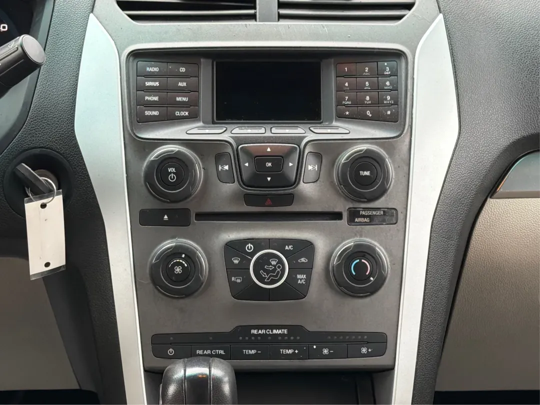 2015 Ford Explorer Base (1FM5K8B82FG) with an Other engine, located at 8750 N County Rd 25A, Piqua, OH, 45356, (937) 908-9800, 40.164391, -84.232513 - **Adventure Awaits: Explore New Horizons with the 2015 Ford Explorer from Advantage Car and Credit - Piqua!**<br /> <br /> Are you ready to elevate your driving experience and embrace life's adventures? Whether you're planning family outings, commuting to work, or embarking on weekend getaways, the - Photo#13