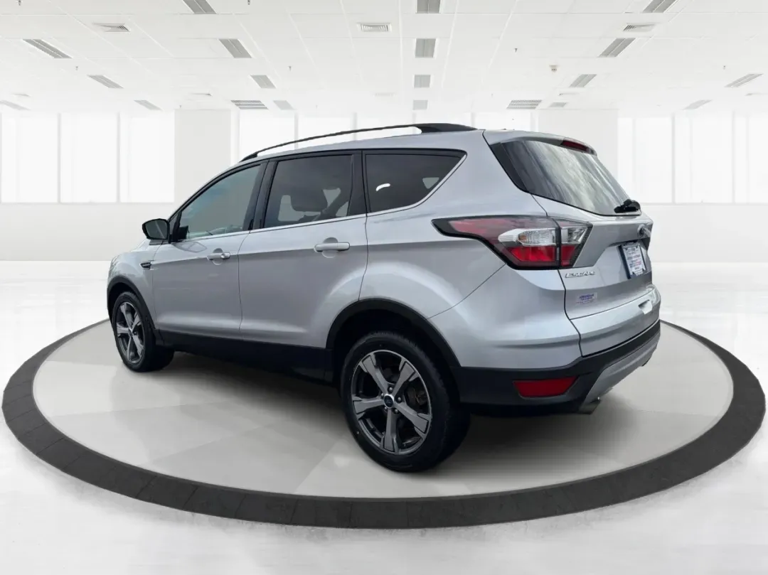 2017 Ford Escape SE (1FMCU0G95HU) with an Other engine, located at 8750 N County Rd 25A, Piqua, OH, 45356, (937) 908-9800, 40.164391, -84.232513 - Are you ready to elevate your lifestyle with a vehicle that perfectly balances comfort, versatility, and affordability? Look no further than the stunning 2017 Ford Escape SE, available now at Advantage Car and Credit - Piqua. This SUV is not just a vehicle; it's your new partner for family outings, - Photo#4