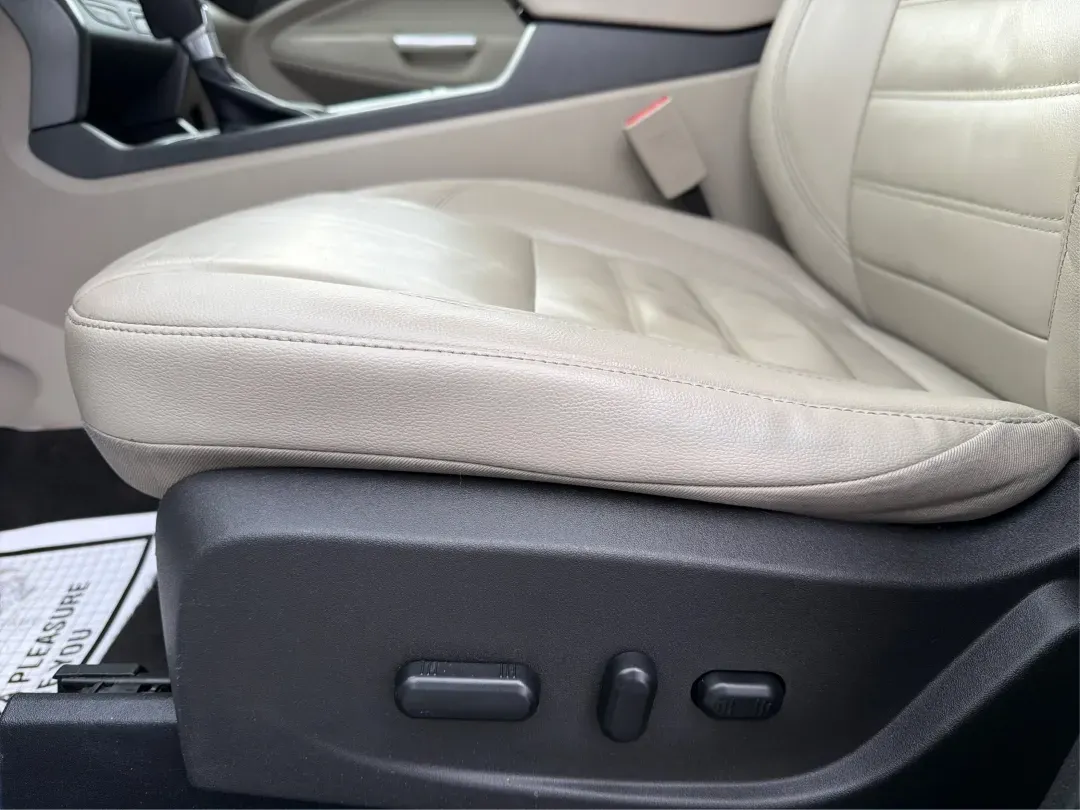 2017 Ford Escape SE (1FMCU0G95HU) with an Other engine, located at 8750 N County Rd 25A, Piqua, OH, 45356, (937) 908-9800, 40.164391, -84.232513 - Are you ready to elevate your lifestyle with a vehicle that perfectly balances comfort, versatility, and affordability? Look no further than the stunning 2017 Ford Escape SE, available now at Advantage Car and Credit - Piqua. This SUV is not just a vehicle; it's your new partner for family outings, - Photo#18