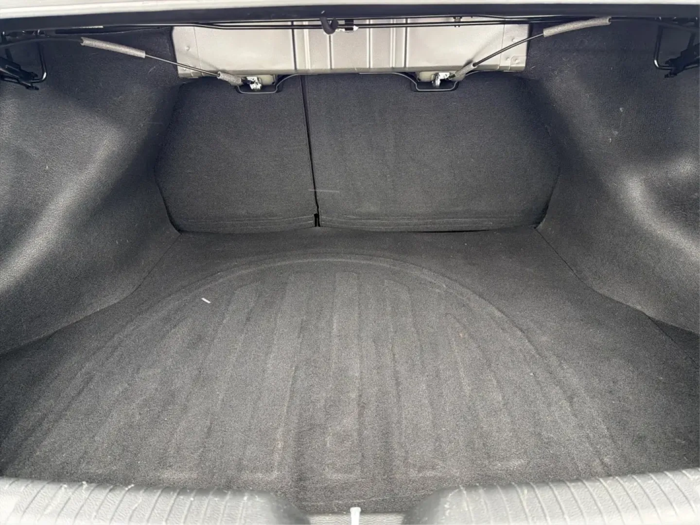 2018 Kia Forte LX (3KPFK4A71JE) with an 2L I-4 DOHC engine, located at 1951 S Dayton Lakeview Rd., New Carlisle, OH, 45344, (937) 908-9800, 39.890999, -84.050255 - **Discover Your Next Adventure with the 2018 Kia Forte at Advantage Car and Credit!**<br /> <br /> Are you in the market for a reliable and stylish sedan that accommodates your busy lifestyle? Look no further than this stunning 2018 Kia Forte LX, available now at Advantage Car and Credit in New Carl - Photo#12