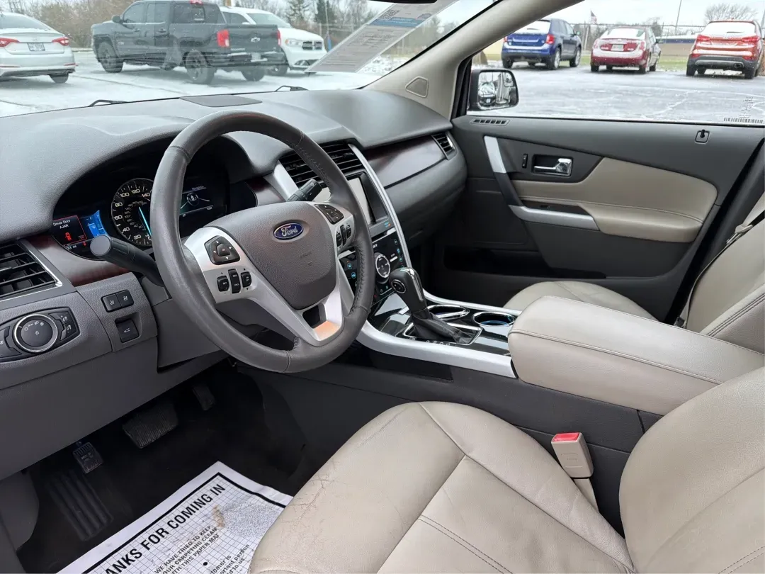 2014 Ford Edge Limited (2FMDK4KC2EB) with an 3.5L V-6 DOHC engine, located at 8750 N County Rd 25A, Piqua, OH, 45356, (937) 908-9800, 40.164391, -84.232513 - **Discover the Perfect Family SUV for Your Next Adventure: 2014 Ford Edge Limited at Advantage Car and Credit - Piqua!**<br /> <br /> Are you searching for a versatile and stylish vehicle that can accommodate your growing family's needs while also providing the comfort and style you crave? Look no f - Photo#9