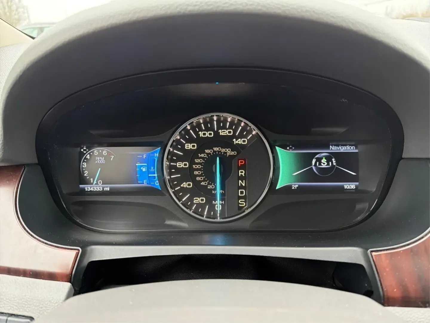 2014 Ford Edge Limited (2FMDK4KC2EB) with an 3.5L V-6 DOHC engine, located at 8750 N County Rd 25A, Piqua, OH, 45356, (937) 908-9800, 40.164391, -84.232513 - **Discover the Perfect Family SUV for Your Next Adventure: 2014 Ford Edge Limited at Advantage Car and Credit - Piqua!**<br /> <br /> Are you searching for a versatile and stylish vehicle that can accommodate your growing family's needs while also providing the comfort and style you crave? Look no f - Photo#15