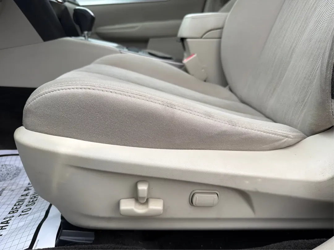 2013 Subaru Outback 2.5i Premium (4S4BRCCCXD3) with an 2.5L H-4 DOHC engine, located at 8750 N County Rd 25A, Piqua, OH, 45356, (937) 908-9800, 40.164391, -84.232513 - **Explore Endless Adventures with the 2013 Subaru Outback - Your Ideal Companion for Life in Piqua!**<br /> <br /> Are you ready to elevate your daily routine or weekend getaways? The 2013 Subaru Outback 2.5i Premium is not just a car; it's a lifestyle choice tailored for those who crave adventure a - Photo#16