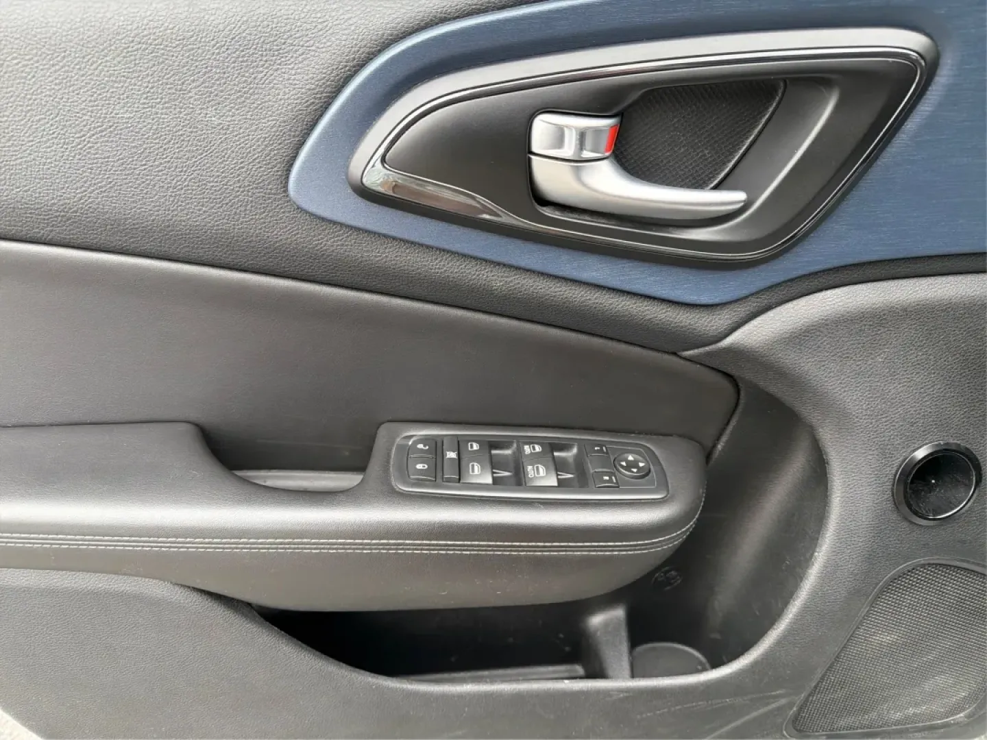 2016 Chrysler 200 S (1C3CCCBB3GN) with an Other engine, located at 1951 S Dayton Lakeview Rd., New Carlisle, OH, 45344, (937) 908-9800, 39.890999, -84.050255 - **Elevate Your Commute with the 2016 Chrysler 200 S at Advantage Car and Credit - Vandalia!**<br /> <br /> Are you looking for the perfect blend of style, comfort, and performance for your daily commute or family outings? The 2016 Chrysler 200 S is your ideal companion, offering a sophisticated seda - Photo#19