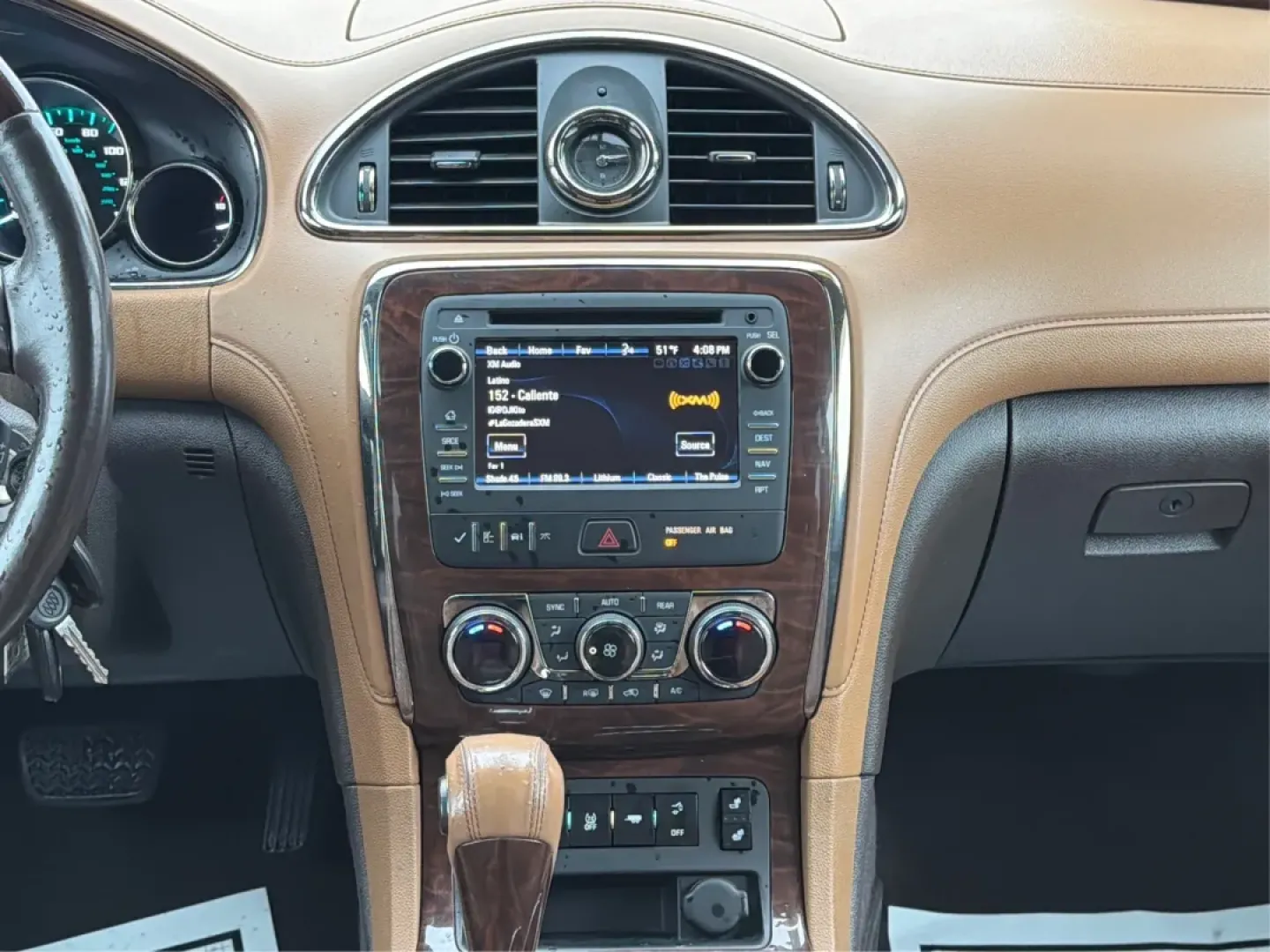 2014 Buick Enclave Leather (5GAKVBKD7EJ) with an 3.6L V-6 gasoline direct injection engine, located at 1184 Kauffman Ave, Fairborn, OH, 45324, (937) 908-9800, 39.807072, -84.030914 - **Experience the Ultimate Family Adventure with the 2014 Buick Enclave at Advantage Car and Credit!** <br /> <br /> Are you a growing family seeking the perfect vehicle to accommodate your busy lifestyle? Look no further than this stunning 2014 Buick Enclave, now available at Advantage Car and Credi - Photo#12