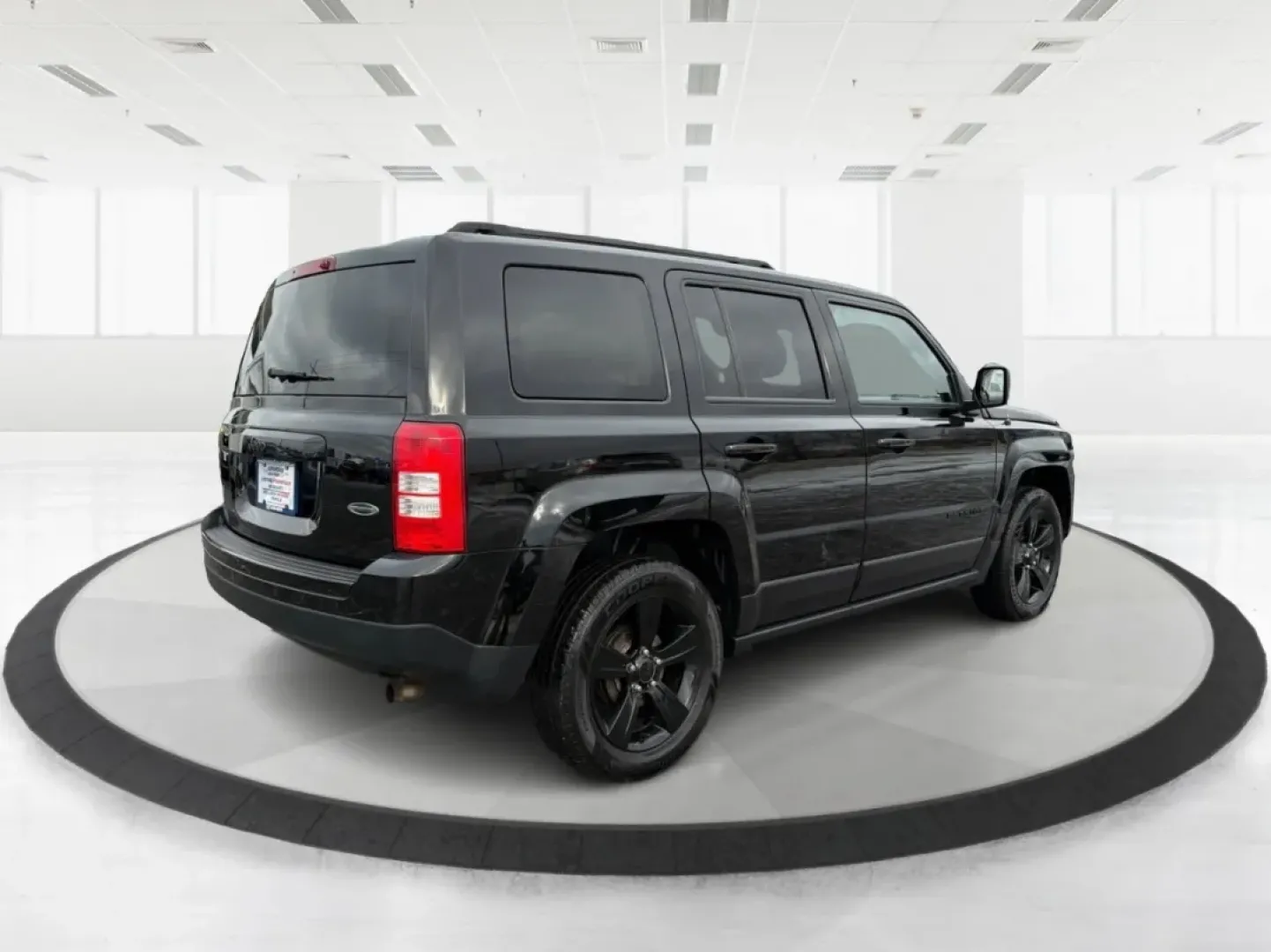 2015 Jeep Patriot Altitude Edition (1C4NJPBA7FD) with an 2L I-4 DOHC engine, Automatic transmission, located at 1184 Kauffman Ave, Fairborn, OH, 45324, (937) 908-9800, 39.807072, -84.030914 - **Adventure Awaits with the 2015 Jeep Patriot Altitude Edition!**<br /> <br /> Are you ready to elevate your weekend adventures or make daily commutes a breeze? At Advantage Car and Credit in Fairborn, OH, we have just the vehicle for you-the 2015 Jeep Patriot Altitude Edition! This rugged yet comfo - Photo#2
