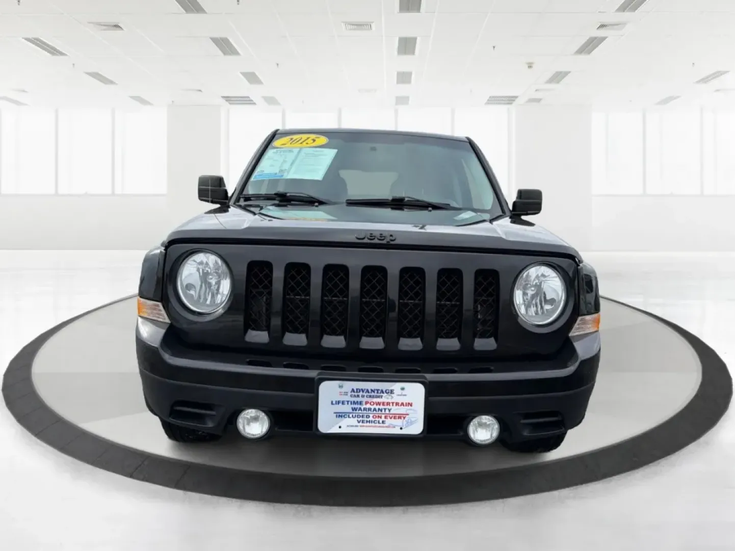 2015 Jeep Patriot Altitude Edition (1C4NJPBA7FD) with an 2L I-4 DOHC engine, Automatic transmission, located at 1184 Kauffman Ave, Fairborn, OH, 45324, (937) 908-9800, 39.807072, -84.030914 - **Adventure Awaits with the 2015 Jeep Patriot Altitude Edition!**<br /> <br /> Are you ready to elevate your weekend adventures or make daily commutes a breeze? At Advantage Car and Credit in Fairborn, OH, we have just the vehicle for you-the 2015 Jeep Patriot Altitude Edition! This rugged yet comfo - Photo#7