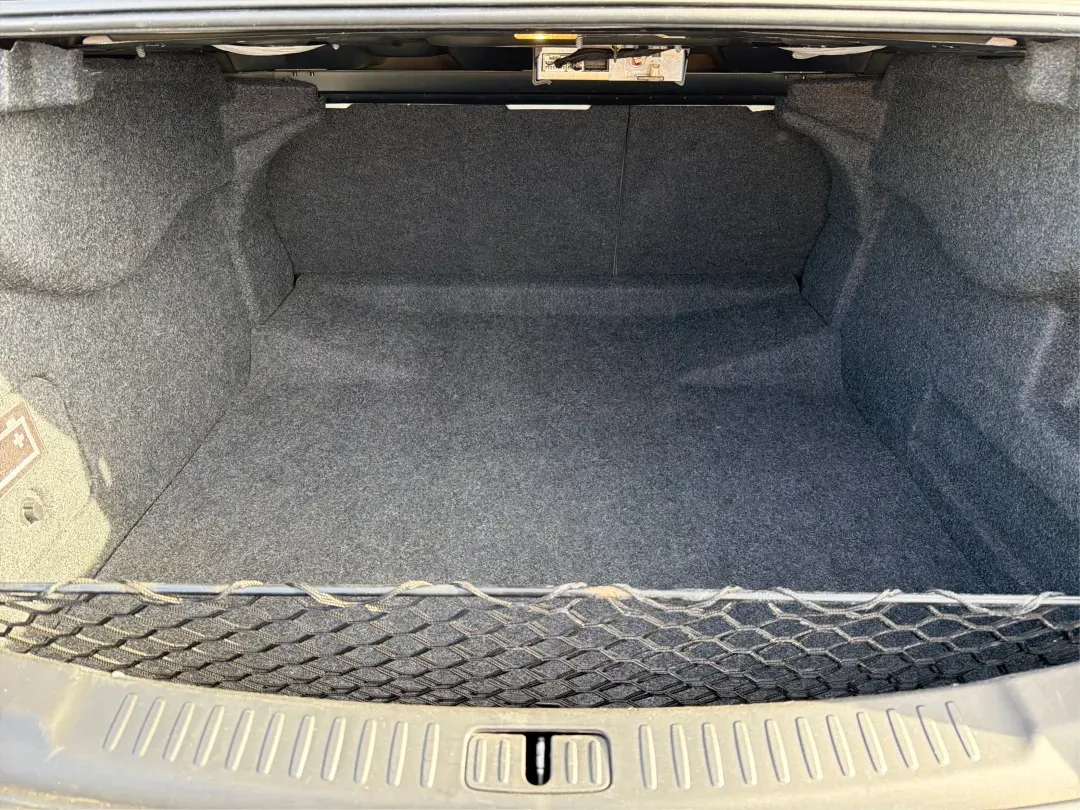 2014 Chevrolet Malibu 1LS (1G11B5SL3EF) with an ECOTEC 2.5L I-4 gasoline direct injection engine, located at 1230 East Main St, Xenia, OH, 45385, (937) 908-9800, 39.688026, -83.910172 - Discover the perfect blend of style, comfort, and performance with the 2014 Chevrolet Malibu 1LS, now available at Advantage Car and Credit in Xenia, OH! If you're seeking a dependable vehicle for your daily commute, weekend getaways, or family outings, this sedan is designed to meet your needs. Wit - Photo#12