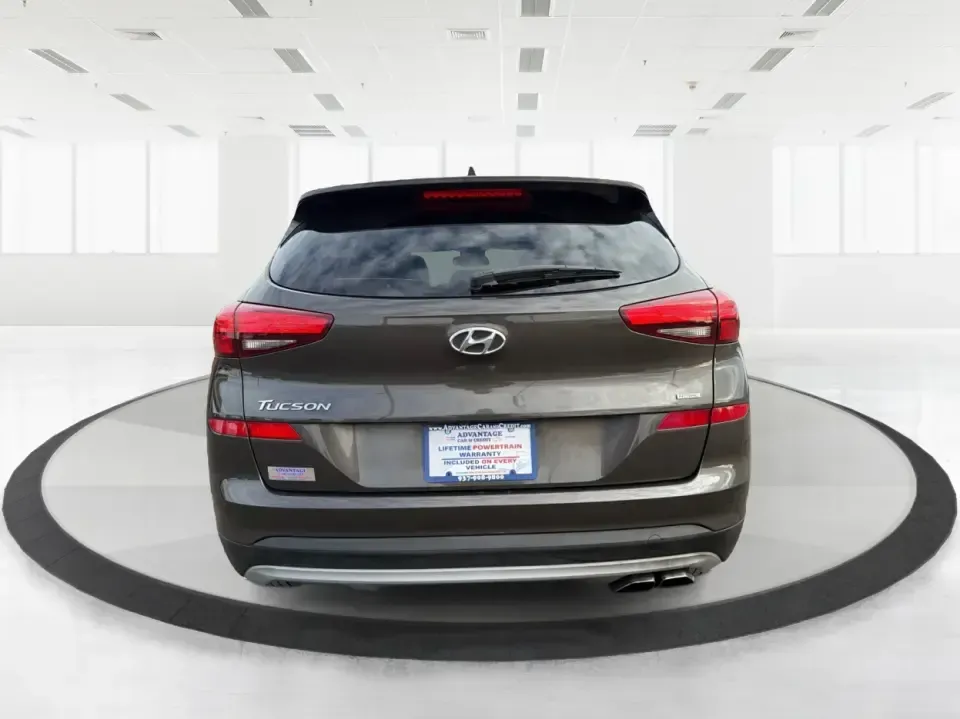 2019 Hyundai Tucson SEL (KM8J3CAL6KU) with an Theta 2.4L I-4 gasoline direct injection engine, 6A transmission, located at 1099 N County Rd 25A , Troy, OH, 45373, (937) 908-9800, 40.057079, -84.212883 - **Adventure Awaits with the 2019 Hyundai Tucson SEL at Advantage Car and Credit - Fairborn!**<br /> <br /> Are you ready to elevate your lifestyle and explore the great outdoors? The 2019 Hyundai Tucson SEL is the perfect companion for both weekend adventures and everyday commutes. With its spacious - Photo#3