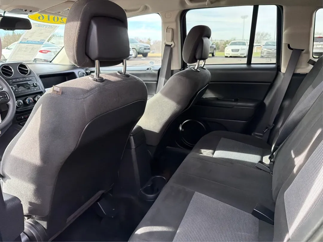 2016 Jeep Compass Sport (1C4NJDBB2GD) with an 2.4L I-4 DOHC engine, CVT transmission, located at 8750 N County Rd 25A, Piqua, OH, 45356, (937) 908-9800, 40.164391, -84.232513 - Discover the perfect blend of adventure and practicality with the 2016 Jeep Compass Sport, available now at Advantage Car and Credit in Fairborn, OH. This versatile SUV is designed for those who crave both weekend escapades and everyday functionality. Whether you're a growing family looking for a sp - Photo#10