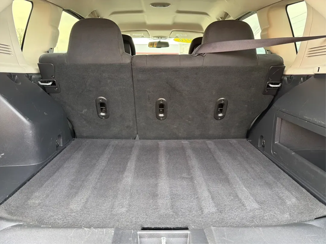 2016 Jeep Compass Sport (1C4NJDBB2GD) with an 2.4L I-4 DOHC engine, CVT transmission, located at 8750 N County Rd 25A, Piqua, OH, 45356, (937) 908-9800, 40.164391, -84.232513 - Discover the perfect blend of adventure and practicality with the 2016 Jeep Compass Sport, available now at Advantage Car and Credit in Fairborn, OH. This versatile SUV is designed for those who crave both weekend escapades and everyday functionality. Whether you're a growing family looking for a sp - Photo#12