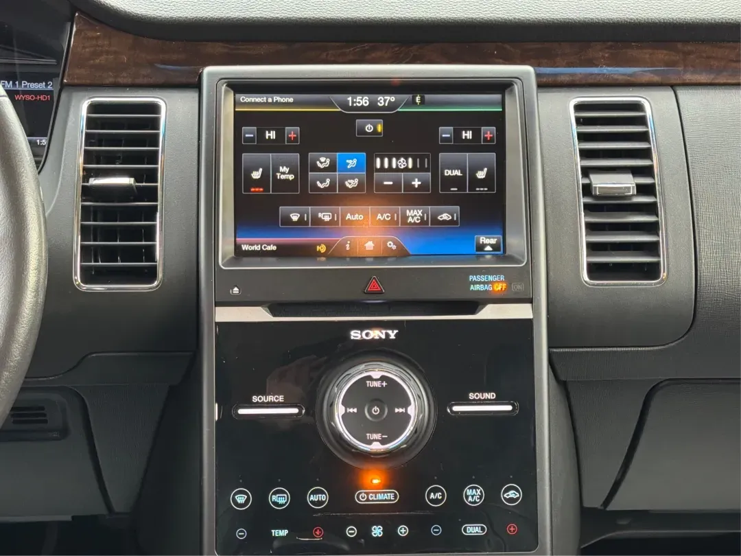 2014 Ford Flex Limited (2FMGK5D89EB) with an 3.5L V-6 DOHC engine, located at 401 Woodman Dr, Riverside, OH, 45431, (937) 908-9800, 39.760899, -84.123421 - Are you ready to upgrade your lifestyle with a reliable vehicle that accommodates both family adventures and daily commutes? Look no further than this stunning 2014 Ford Flex Limited, available now at Advantage Car and Credit in Moraine, OH. With its spacious interior, versatile cargo capacity, and - Photo#13