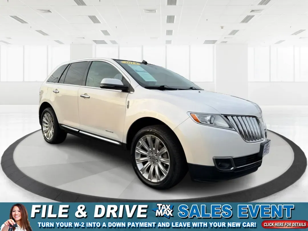 2014 Lincoln MKX Base (2LMDJ8JK2EB) with an Other engine, located at 1230 East Main St, Xenia, OH, 45385, (937) 908-9800, 39.688026, -83.910172 - 2014 Lincoln MKX Base - Photo#0