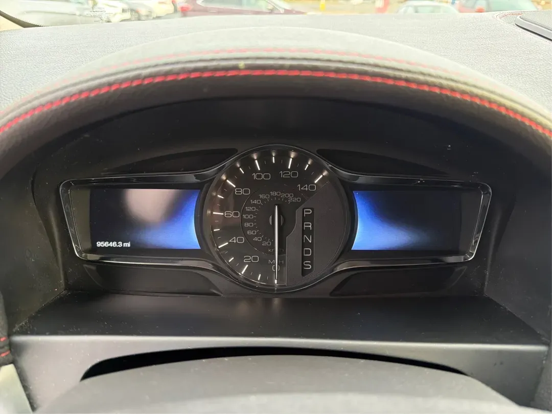 2014 Lincoln MKX Base (2LMDJ8JK2EB) with an Other engine, located at 1230 East Main St, Xenia, OH, 45385, (937) 908-9800, 39.688026, -83.910172 - 2014 Lincoln MKX Base - Photo#15