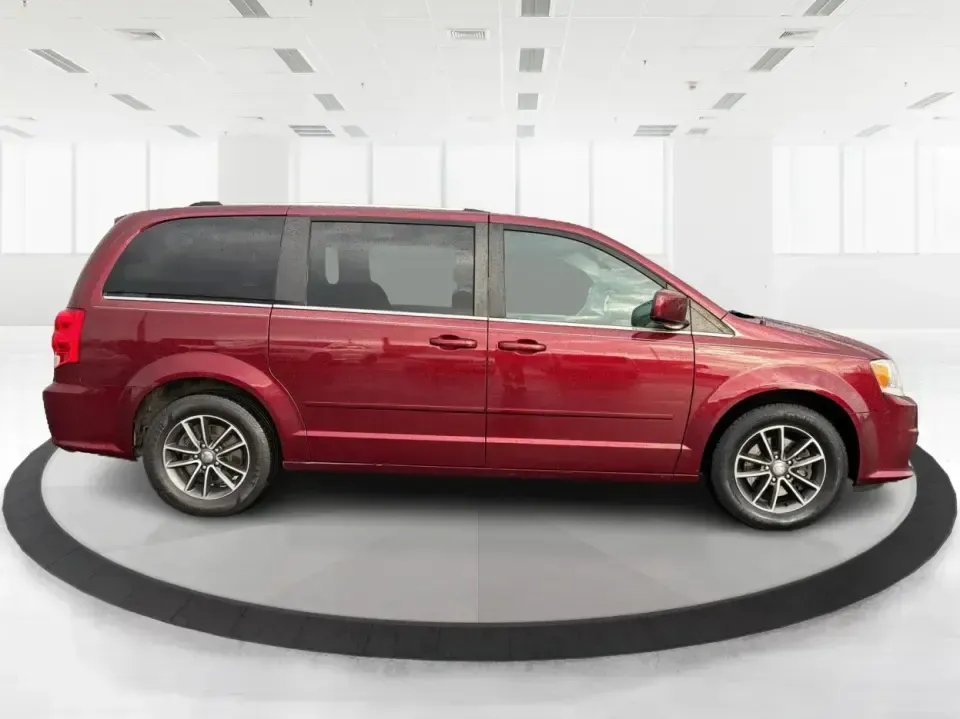 2017 Dodge Grand Caravan SXT (2C4RDGCG2HR) with an Pentastar 3.6L V-6 DOHC engine, 6A transmission, located at 1951 S Dayton Lakeview Rd., New Carlisle, OH, 45344, (937) 908-9800, 39.890999, -84.050255 - Are you ready to elevate your family adventures or daily commutes with a vehicle that combines space, comfort, and reliability? Look no further than the 2017 Dodge Grand Caravan SXT, now available at Advantage Car and Credit in New Carlisle, OH. This versatile passenger van is perfect for growing fa - Photo#1