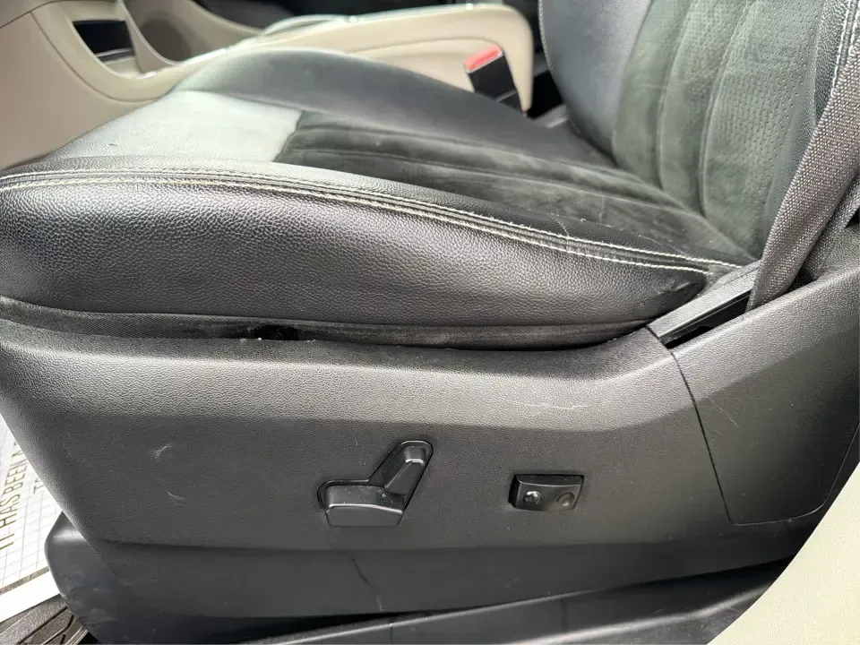 2017 Dodge Grand Caravan SXT (2C4RDGCG2HR) with an Pentastar 3.6L V-6 DOHC engine, 6A transmission, located at 1951 S Dayton Lakeview Rd., New Carlisle, OH, 45344, (937) 908-9800, 39.890999, -84.050255 - Are you ready to elevate your family adventures or daily commutes with a vehicle that combines space, comfort, and reliability? Look no further than the 2017 Dodge Grand Caravan SXT, now available at Advantage Car and Credit in New Carlisle, OH. This versatile passenger van is perfect for growing fa - Photo#18