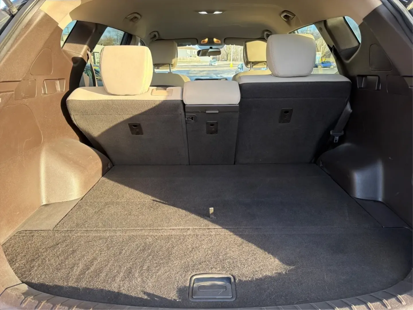 2017 Hyundai Santa Fe 2.4L (5NMZT3LBXHH) with an Theta II 2.4L I-4 gasoline direct injection engine, located at 880 E. National Road, Vandalia, OH, 45377, (937) 908-9800, 39.891918, -84.183594 - Discover your next adventure with the 2017 Hyundai Santa Fe, now available at Advantage Car and Credit in Vandalia, OH! This versatile SUV is perfect for families, commuters, and weekend adventurers alike. With seating for up to five and ample cargo space, it's ideal for everything from soccer pract - Photo#12