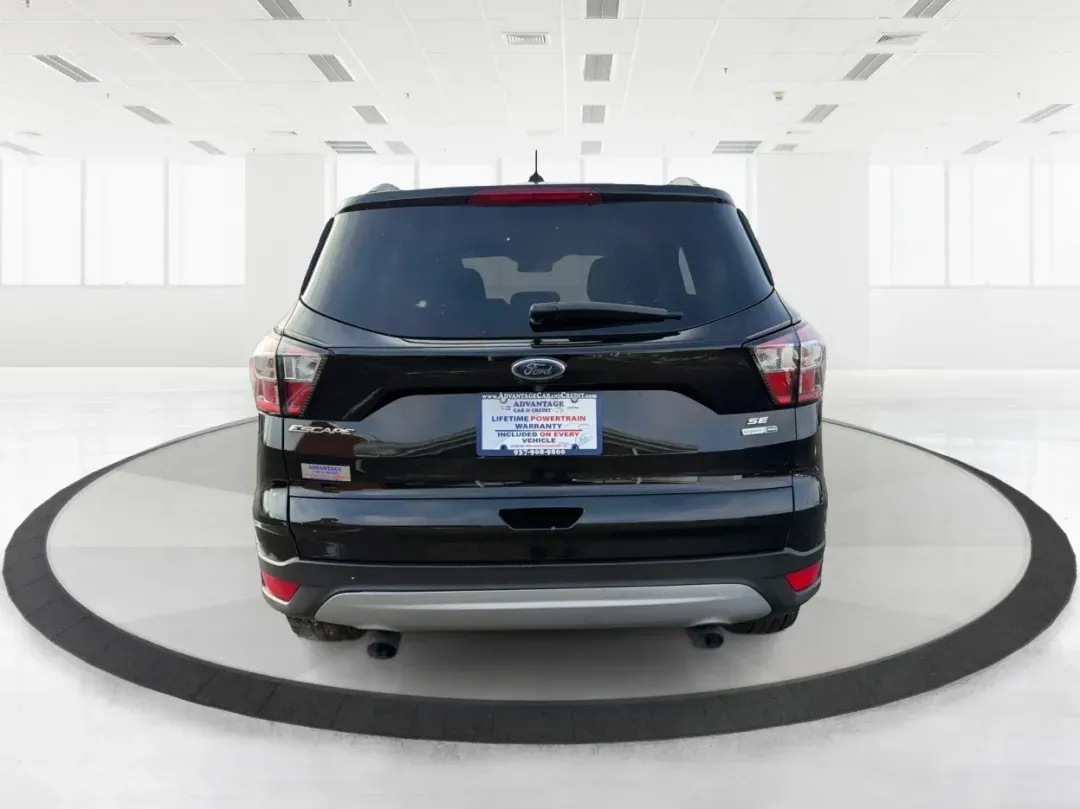 2018 Ford Escape SE (1FMCU9GD6JU) with an Other engine, located at 8750 N County Rd 25A, Piqua, OH, 45356, (937) 908-9800, 40.164391, -84.232513 - Are you looking for the perfect vehicle that can handle your busy lifestyle while keeping you comfortable and safe? Look no further than this 2018 Ford Escape SE at Advantage Car and Credit in Piqua, OH. This versatile SUV is ideal for families on the go, weekend adventurers, and even commuters who - Photo#3