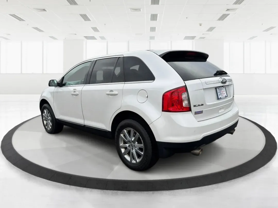 2014 Ford Edge Limited (2FMDK4KC6EB) with an 3.5L V-6 DOHC engine, located at 8750 N County Rd 25A, Piqua, OH, 45356, (937) 908-9800, 40.164391, -84.232513 - **Discover Your Next Adventure with the 2014 Ford Edge Limited at Advantage Car and Credit - Piqua!**<br /> <br /> Are you ready to elevate your driving experience? Whether you're a growing family seeking a spacious ride, a commuter looking for comfort and reliability, or an adventurer eager to tack - Photo#4