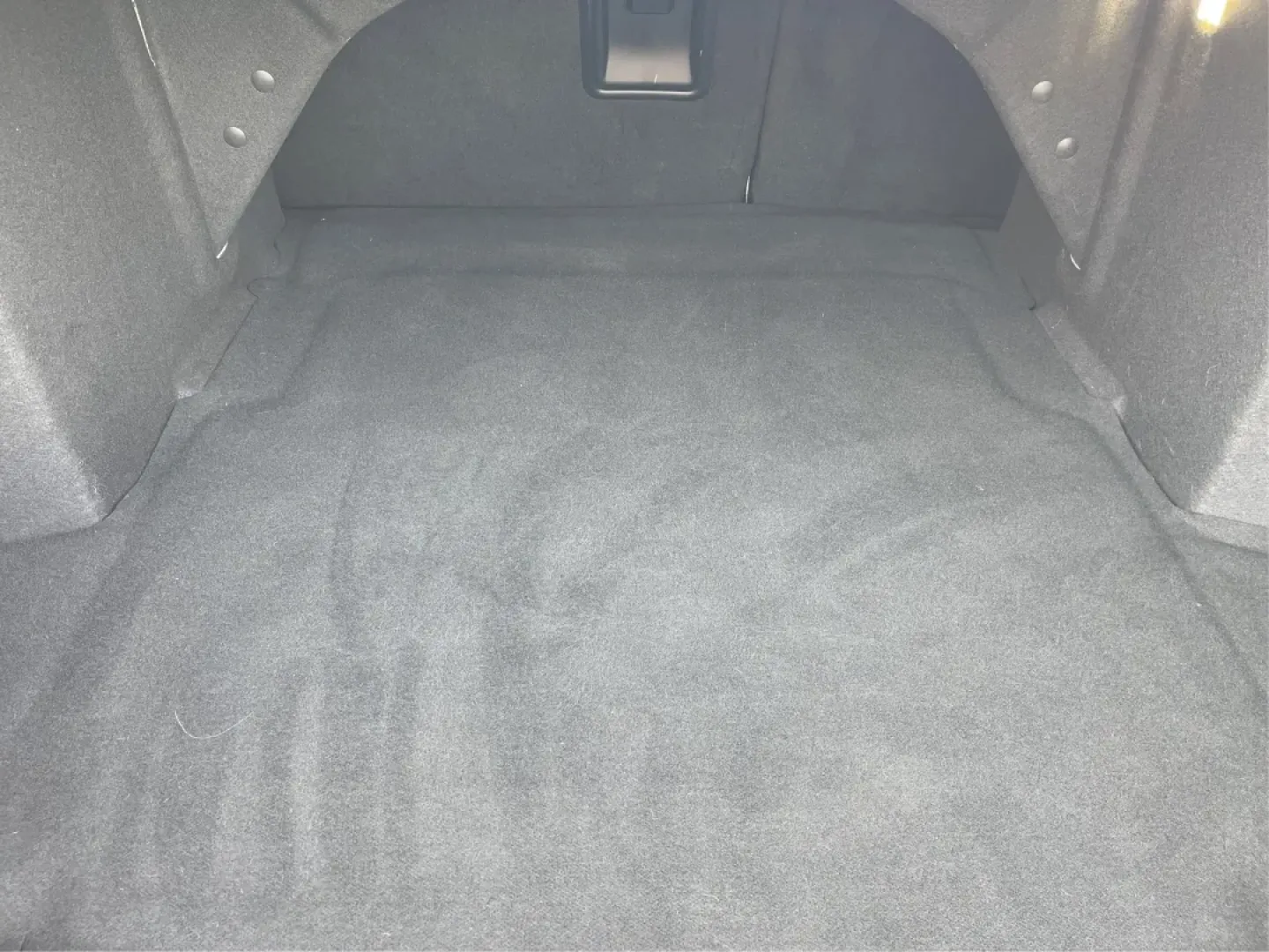 2017 Lincoln MKZ Reserve (3LN6L5FC1HR) with an 3.7L V6 DOHC 24V engine, 6A transmission, located at 1230 East Main St, Xenia, OH, 45385, (937) 908-9800, 39.688026, -83.910172 - Are you ready to elevate your daily commute or weekend getaways? Look no further than this stunning 2017 Lincoln MKZ Reserve, the perfect sedan for those who appreciate luxury and performance. At Advantage Car and Credit - Piqua, located at 8750 N County Rd 25A in Piqua, OH 45356, we offer flexible - Photo#12