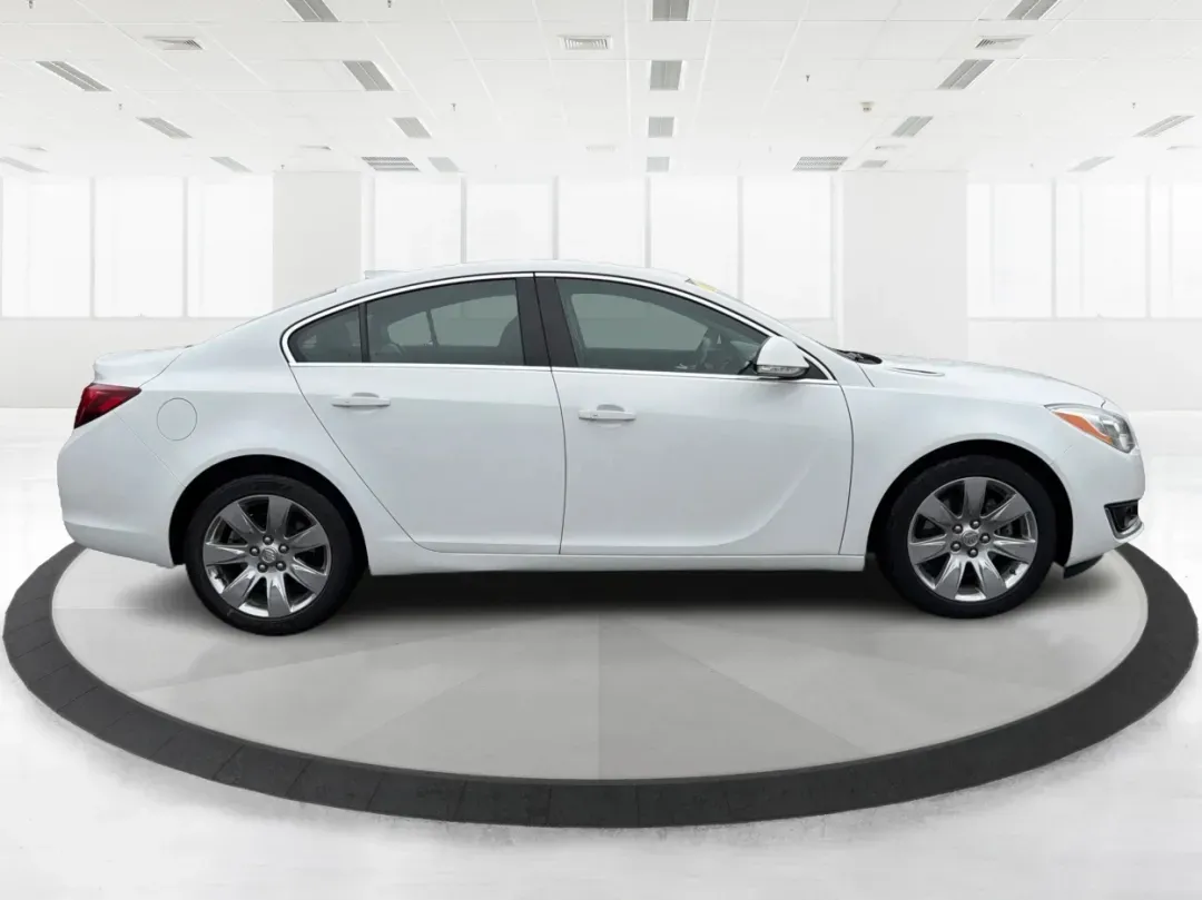 2016 Buick Regal Turbo Premium II (2G4GS5GX7G9) with an 2L I-4 gasoline direct injection engine, located at 8750 N County Rd 25A, Piqua, OH, 45356, (937) 908-9800, 40.164391, -84.232513 - **Discover the Perfect Blend of Luxury and Affordability with This 2016 Buick Regal at Advantage Car and Credit Piqua!**<br /> <br /> Are you in the market for a sophisticated sedan that effortlessly combines style, comfort, and performance? Look no further than this stunning 2016 Buick Regal Turbo - Photo#1