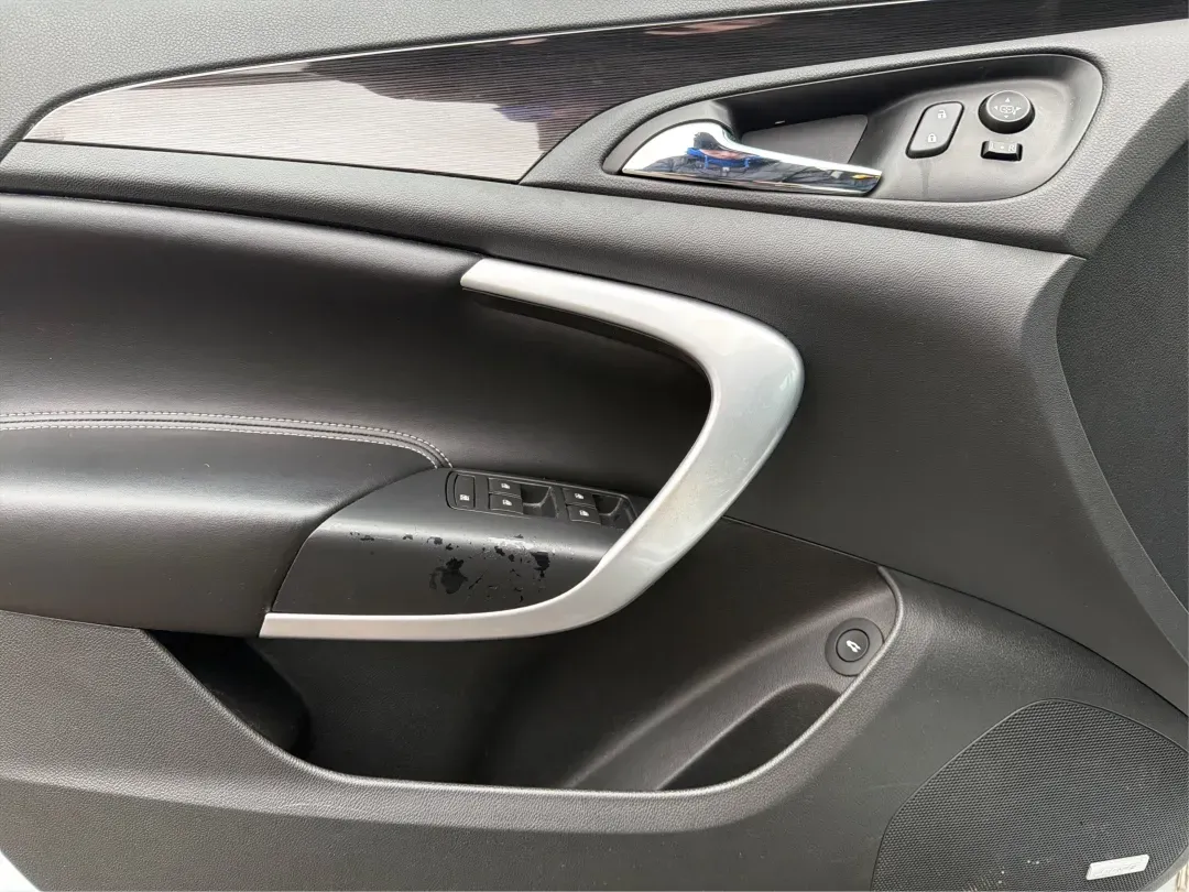 2016 Buick Regal Turbo Premium II (2G4GS5GX7G9) with an 2L I-4 gasoline direct injection engine, located at 8750 N County Rd 25A, Piqua, OH, 45356, (937) 908-9800, 40.164391, -84.232513 - **Discover the Perfect Blend of Luxury and Affordability with This 2016 Buick Regal at Advantage Car and Credit Piqua!**<br /> <br /> Are you in the market for a sophisticated sedan that effortlessly combines style, comfort, and performance? Look no further than this stunning 2016 Buick Regal Turbo - Photo#19